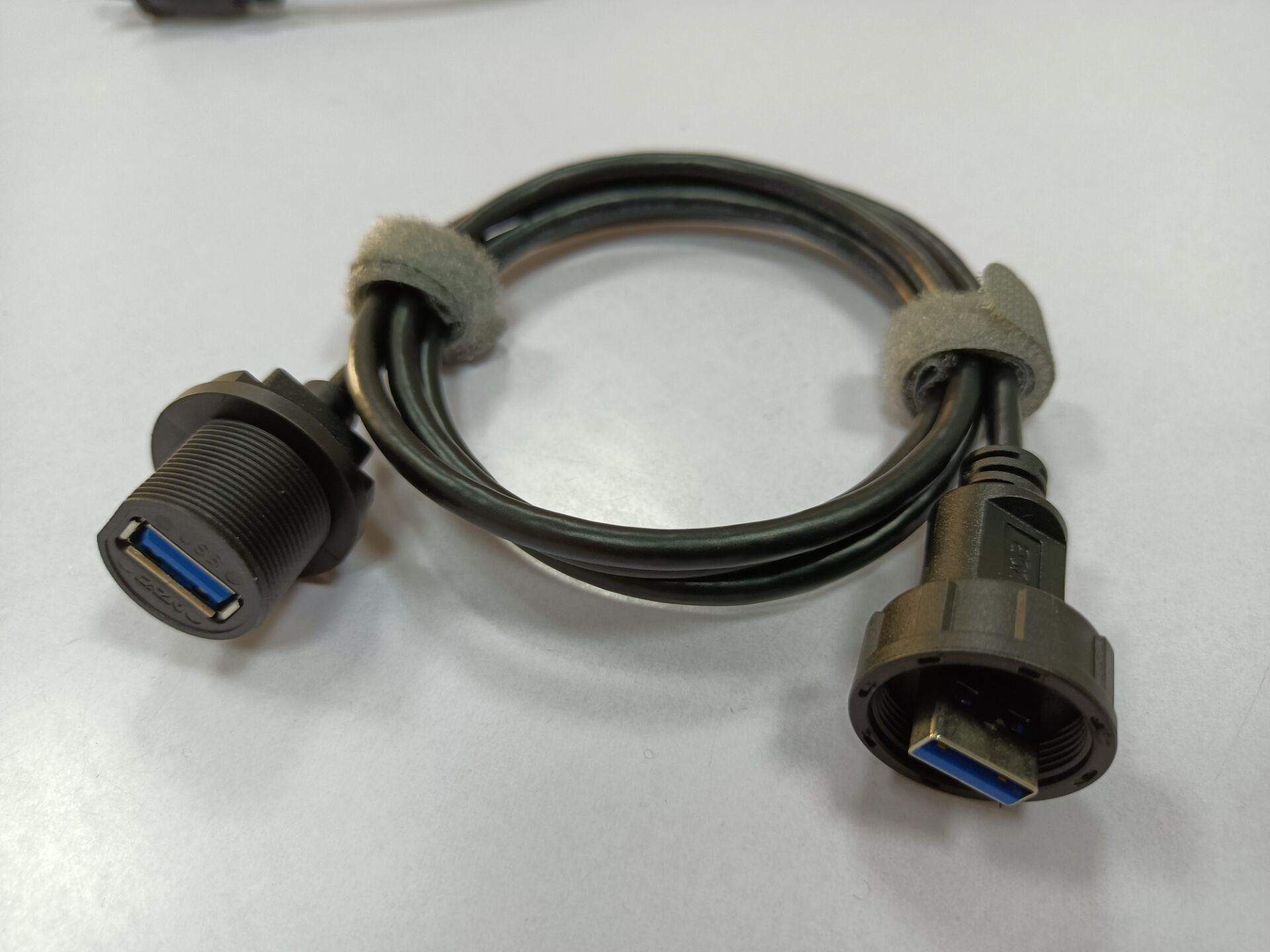 USB3.0 AM TO AF防水连接线